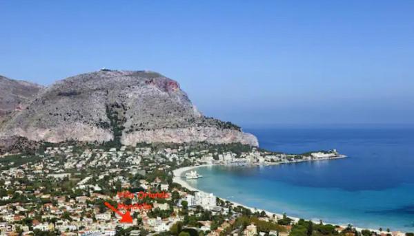 Villa Orlando Mondello Palermo Exterior foto